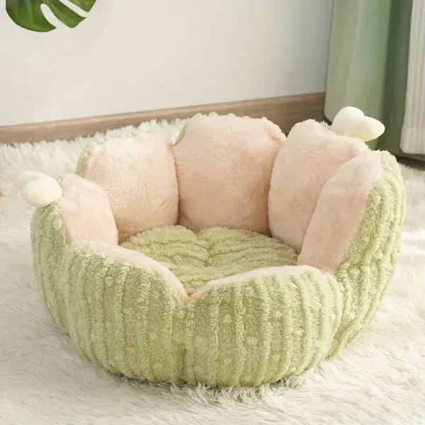 101145-8d9a21.webp Fluffy Cat & Puppy Bed - Plush Winter Pet House & Cushion