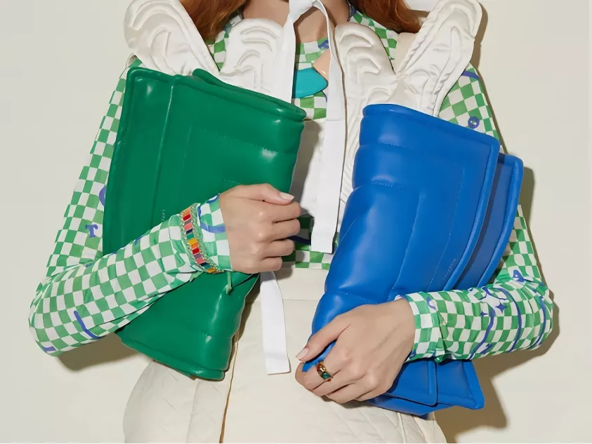 Trendy Large Capacity Tote Bag with Detachable Mini Bag - Fashion Shoulder & Crossbody Handbag