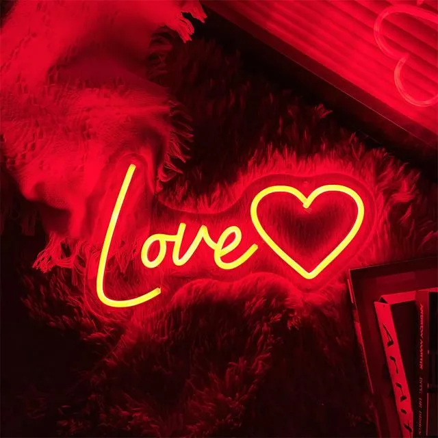 S4c844c9710074de08d206ca95992c598X.jpg_640x640q80.jpg Charming Heart Neon LED Sign
