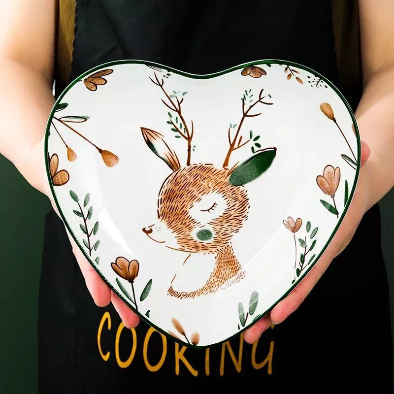Charming Heart-Shaped Ceramic Plate for Romantic Dining & Dessert Presentation