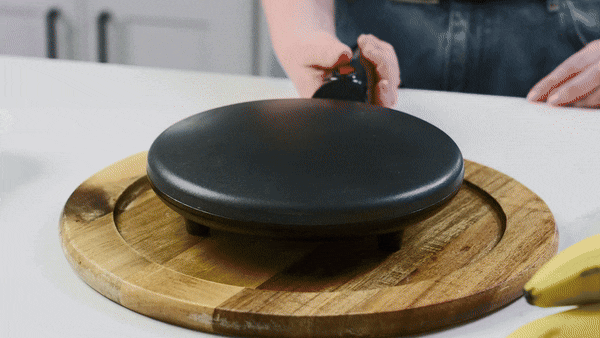 Portable Electric Crepe Maker with Non-Stick Coating and Automatic Temperature Control