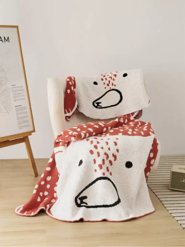 Bear Design Knitted Blanket