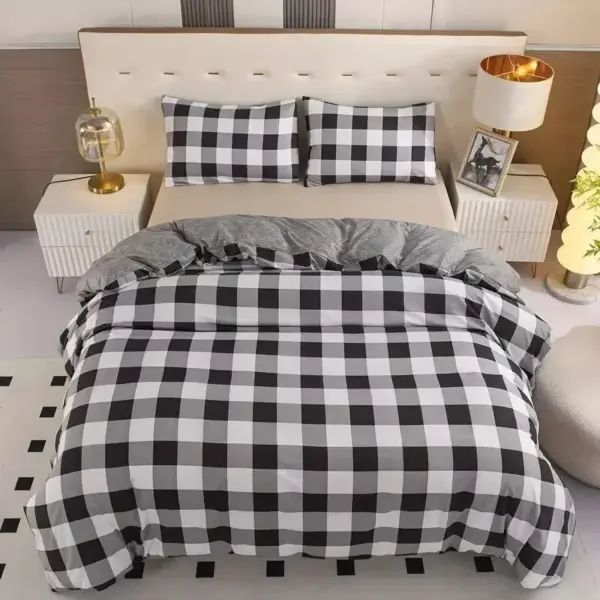 112335-36e758.webp Luxurious Microfiber Duvet Cover Set