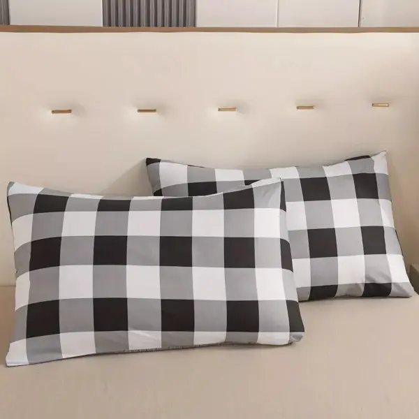 112335-b432fe.webp Luxurious Microfiber Duvet Cover Set