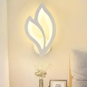Luxury Modern Wall-Mounted LED Lamp for Versatile Indoor Lighting